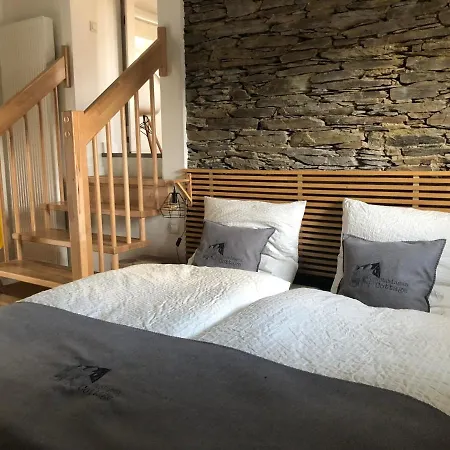 Huebingen Cottage 펜션 *
